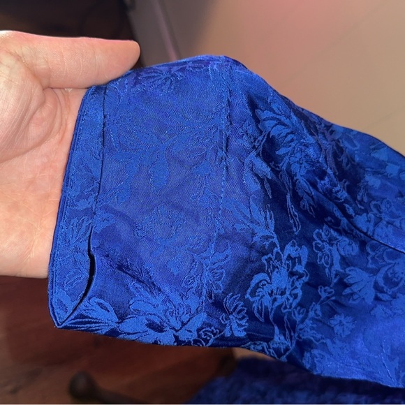 Floral Trench Jacket, open front. - Picture 2 of 5